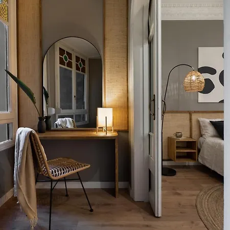 Apartment Tanah - 3 Bedrooms And Balcony In Eixample Dreta